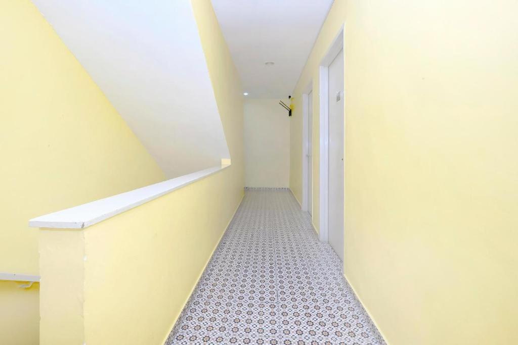 Ar Rayyan Hotel Tanah Rata Bagian luar foto